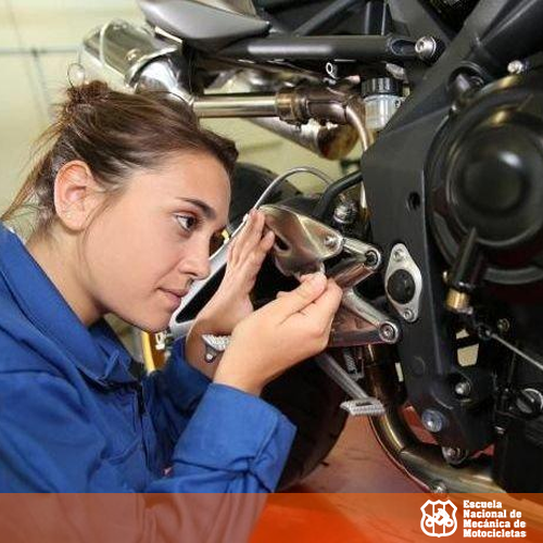 Qué Se Necesita Para Ser Mecánico Profesional de Motocicletas