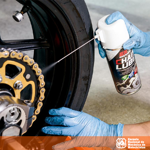 Mantenimiento cadena de moto