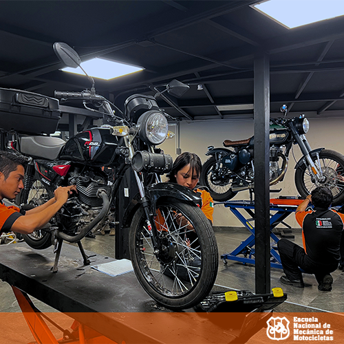 Necesitas experiencia para estudiar mecánica de motos