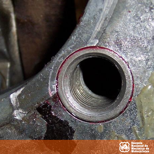avellanado de rosca moto reparado